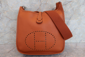 HERMES EVELYNE 2PM Graine Couchevel leather Cognac □H Engraving Shoulder bag 700030200