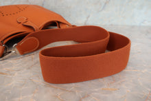 Load image into Gallery viewer, HERMES EVELYNE 2PM Graine Couchevel leather Cognac □H Engraving Shoulder bag 700030200
