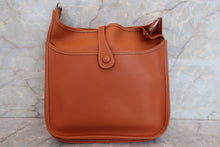 Load image into Gallery viewer, HERMES EVELYNE 2PM Graine Couchevel leather Cognac □H Engraving Shoulder bag 700030200
