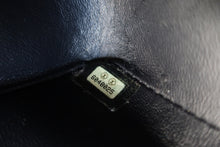 Load image into Gallery viewer, CHANEL Medium Matelasse Single flap chain shoulder bag Caviar skin Navy/Silver hadware Shoulder bag 700080164
