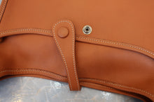 Load image into Gallery viewer, HERMES EVELYNE 2PM Graine Couchevel leather Cognac □H Engraving Shoulder bag 700030200
