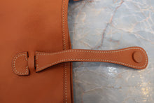 Load image into Gallery viewer, HERMES EVELYNE 2PM Graine Couchevel leather Cognac □H Engraving Shoulder bag 700030200
