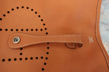 Load image into Gallery viewer, HERMES EVELYNE 2PM Graine Couchevel leather Cognac □H Engraving Shoulder bag 700030200
