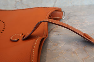 HERMES EVELYNE 2PM Graine Couchevel leather Cognac □H Engraving Shoulder bag 700030200