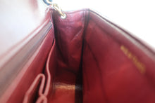 Load image into Gallery viewer, CHANEL Matelasse chain shoulder bag Lambskin Navy/Gold hadware Shoulder bag 700120026
