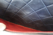 画像をギャラリービューアに読み込む, CHANEL/シャネル マトラッセバイカラーチェーンショルダーバッグ ラムスキン ネイビー/ブラック/ゴールド金具 ショルダーバッグ 800010101
