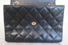 Load image into Gallery viewer, CHANEL Big CC mark chain shoulder bag Lambskin Black/Gold hadware Shoulder bag 600110007
