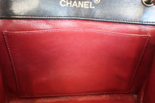 Load image into Gallery viewer, CHANEL Big CC mark chain shoulder bag Lambskin Black/Gold hadware Shoulder bag 600110007
