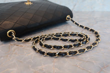 画像をギャラリービューアに読み込む, CHANEL/シャネル マトラッセチェーンショルダーバッグ ラムスキン ブラック/ゴールド金具 ショルダーバッグ 700080159
