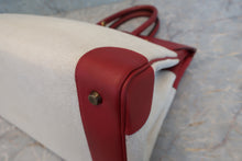 Load image into Gallery viewer, HERMES BIRKIN 35 Toile H/Graine Couchevel leather Beige/Rouge vif 〇Y Engraving Hand bag 800020061
