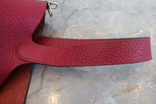 將圖片載入圖庫檢視器 HERMES／エルメス ピコタンロックＭＭ トリヨンクレマンス ルビー □O刻印 ハンドバッグ 700100191
