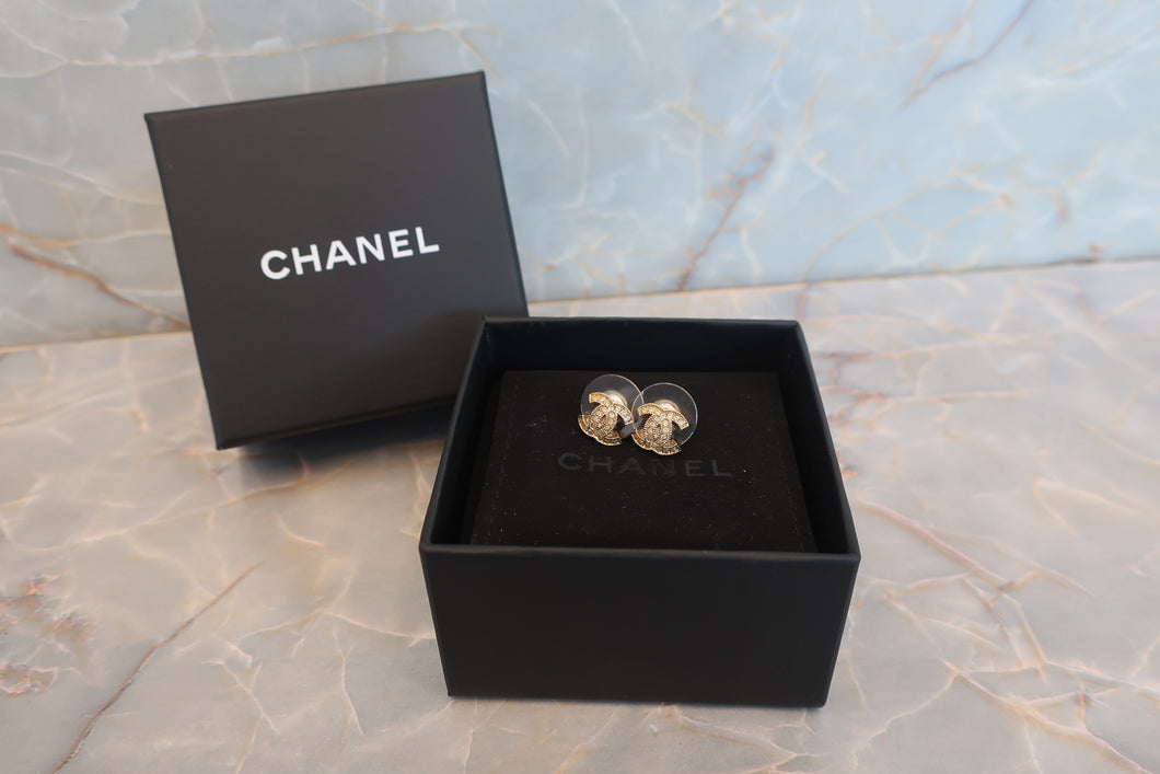 CHANEL/シャネル ココマークピアス 金メッキ ゴールド ピアス 700070113