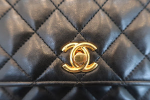 CHANEL Mini matelasse chain shoulder bag Lambskin Black/Gold hadware Shoulder bag 600050011