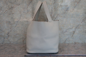 HERMES PICOTIN LOCK GM Clemence leather Pearl gray T Engraving Hand bag 600060019