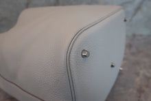 Load image into Gallery viewer, HERMES PICOTIN LOCK GM Clemence leather Pearl gray T Engraving Hand bag 600060019
