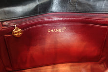 画像をギャラリービューアに読み込む, CHANEL/シャネル マトラッセショルダーバッグ ラムスキン ブラック/ゴールド金具 ショルダーバッグ 800080120
