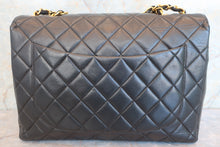 将图片加载到图库查看器，CHANEL/香奈儿 中号CF 单盖包 链条包 羊皮 Black/Gold hadware(黑色/金色金属) 肩背包 600070113
