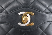 将图片加载到图库查看器，CHANEL/香奈儿 巴黎限定 迷你CF 双盖 链条包 羊皮 Black/Gold hardware(黑色/金色金属) 肩背包 800090178
