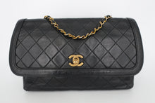 画像をギャラリービューアに読み込む, CHANEL/シャネル マトラッセチェーンショルダーバッグ ラムスキン ブラック/ゴールド金具 ショルダーバッグ 800090180
