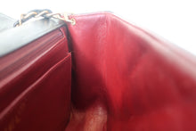 Load image into Gallery viewer, CHANEL  Diana matelasse chain shoulder bag Lambskin Black/Gold hadware Shoulder bag 700120113
