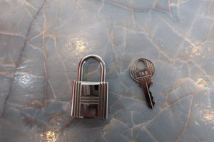 HERMES／エルメス ピコタンロックＭＭ トリヨンクレマンス ローズジャイプール □P刻印 ハンドバッグ 700090240
