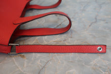Load image into Gallery viewer, HERMES PICOTIN LOCK PM Clemence leather Rouge tomate X Engraving Hand bag 800050155

