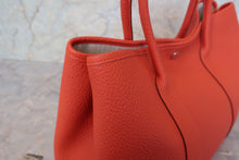 画像をギャラリービューアに読み込む, HERMES／エルメス ガーデンパーティPM ネゴンダ カプシーヌ □Q刻印 トートバッグ 700110002
