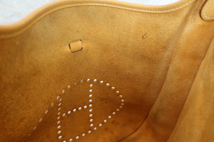 HERMES EVELYNE 2GM Clemence leather Soleil □L刻印 Shoulder bag 600050178