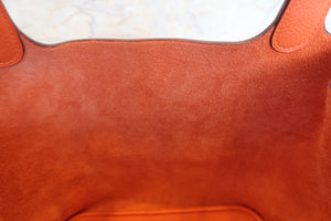 HERMES／エルメス ピコタンロックＭＭ トリヨンクレマンス フー □R刻印 ハンドバッグ 700070108