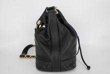 将图片加载到图库查看器，CHANEL/香奈儿 水桶包 链条包 羊皮 Black/Gold hardware(黑色/金色金属) 肩背包 800080190
