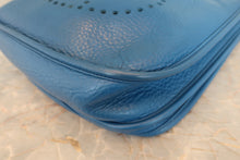 Load image into Gallery viewer, HERMES EVELYNE 3PM Clemence leather Mykonos □O Engraving Shoulder bag 800050154
