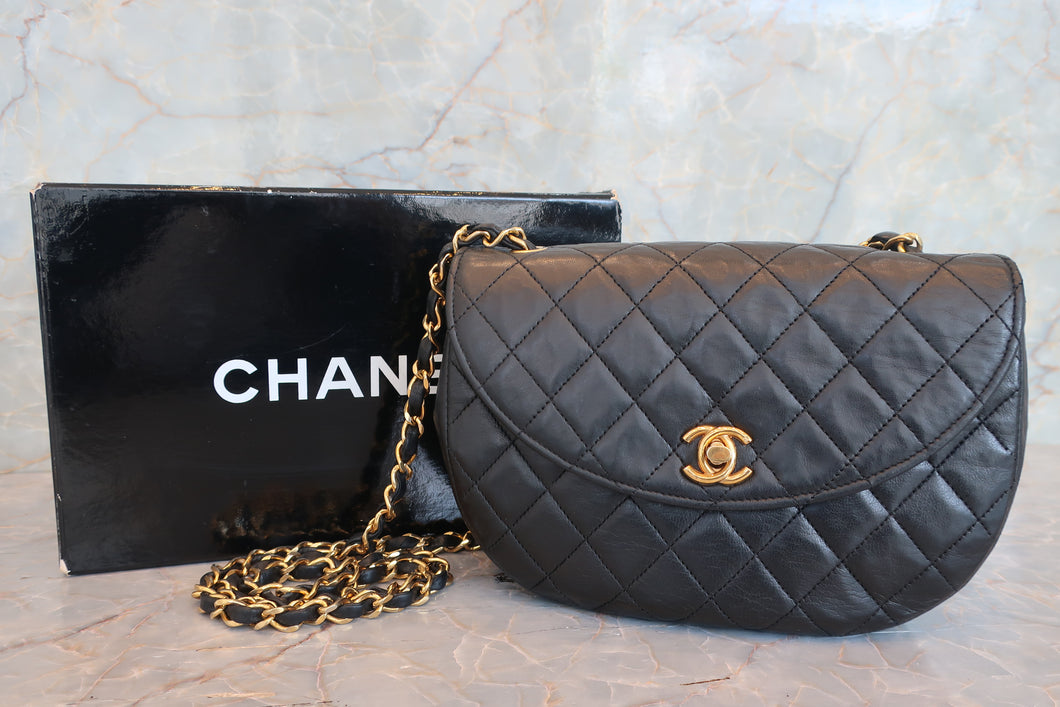 CHANEL/シャネル マトラッセチェーンショルダーバッグ ラムスキン ブラック/ゴールド金具 ショルダーバッグ 700070094