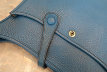 Load image into Gallery viewer, HERMES EVELYNE 3PM Clemence leather Mykonos □O Engraving Shoulder bag 800050154
