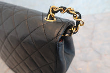 画像をギャラリービューアに読み込む, CHANEL/シャネル マトラッセチェーンショルダーバッグ ラムスキン ブラック/ゴールド金具 ショルダーバッグ 700070094
