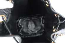 将图片加载到图库查看器，CHANEL/香奈儿 水桶包 链条包 羊皮 Black/Gold hardware(黑色/金色金属) 肩背包 800080190

