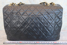 将图片加载到图库查看器，CHANEL/香奈儿 大号CF 单盖 链条包 羊皮 Black/Gold hadware(黑色/金色金属) 肩背包 600070114
