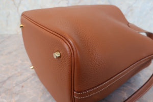 HERMES／エルメス ピコタンロックＭＭ トリヨンクレマンス ゴールド C刻印 ハンドバッグ 700050257