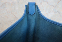 Load image into Gallery viewer, HERMES EVELYNE 3PM Clemence leather Mykonos □O Engraving Shoulder bag 800050154
