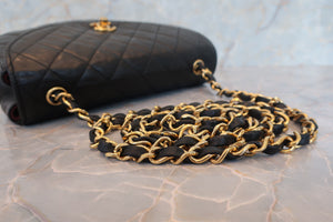 CHANEL/シャネル マトラッセチェーンショルダーバッグ ラムスキン ブラック/ゴールド金具 ショルダーバッグ 700070094