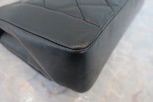 Load image into Gallery viewer, CHANEL  Diana matelasse chain shoulder bag Lambskin Black/Gold hadware Shoulder bag 800030022
