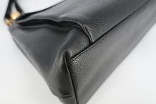 Load image into Gallery viewer, CHANEL CC mark Chain shoulder bag Caviar skin Black/Gold hardware Shoulder bag 800100066

