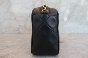CHANEL/シャネル マトラッセフリンジチェーンショルダーバッグ ラムスキン ブラック/ゴールド金具 ショルダーバッグ 700070162