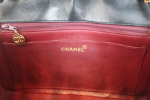 Load image into Gallery viewer, CHANEL  Diana matelasse chain shoulder bag Lambskin Black/Gold hadware Shoulder bag 800030022
