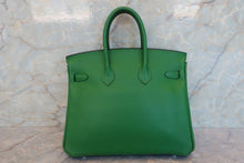Load image into Gallery viewer, HERMES BIRKIN 25 Epsom leather  Vert benghal □N Engraving Hand bag 700050279
