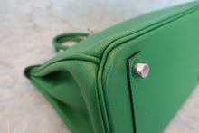 Load image into Gallery viewer, HERMES BIRKIN 25 Epsom leather  Vert benghal □N Engraving Hand bag 700050279
