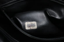 Load image into Gallery viewer, CHANEL CC mark Chain shoulder bag Caviar skin Black/Gold hardware Shoulder bag 800100066

