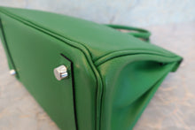 Load image into Gallery viewer, HERMES BIRKIN 25 Epsom leather  Vert benghal □N Engraving Hand bag 700050279
