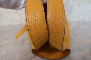 HERMES／エルメス ピコタンロックＰＭ トリヨンクレマンス ジョーヌアンブル Y刻印 ハンドバッグ 700090184