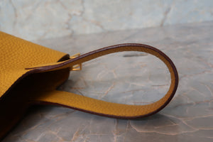 HERMES／エルメス ピコタンロックＰＭ トリヨンクレマンス ジョーヌアンブル Y刻印 ハンドバッグ 700090184