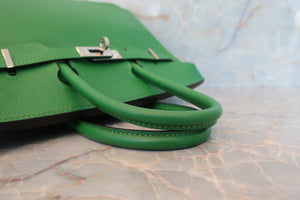HERMES BIRKIN 25 Epsom leather  Vert benghal □N Engraving Hand bag 700050279